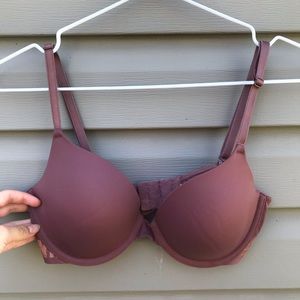 PINK Victoria’s Secret bra